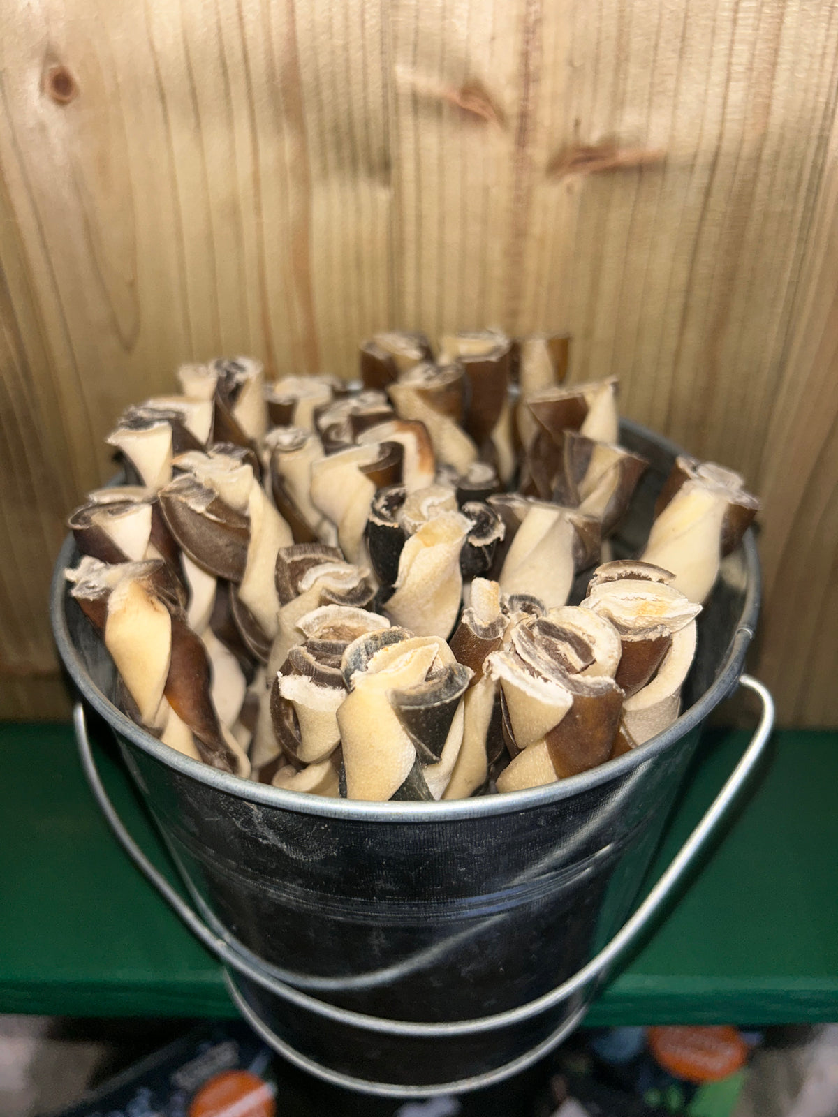 Anco Beef & Camel Braided Roll Medium