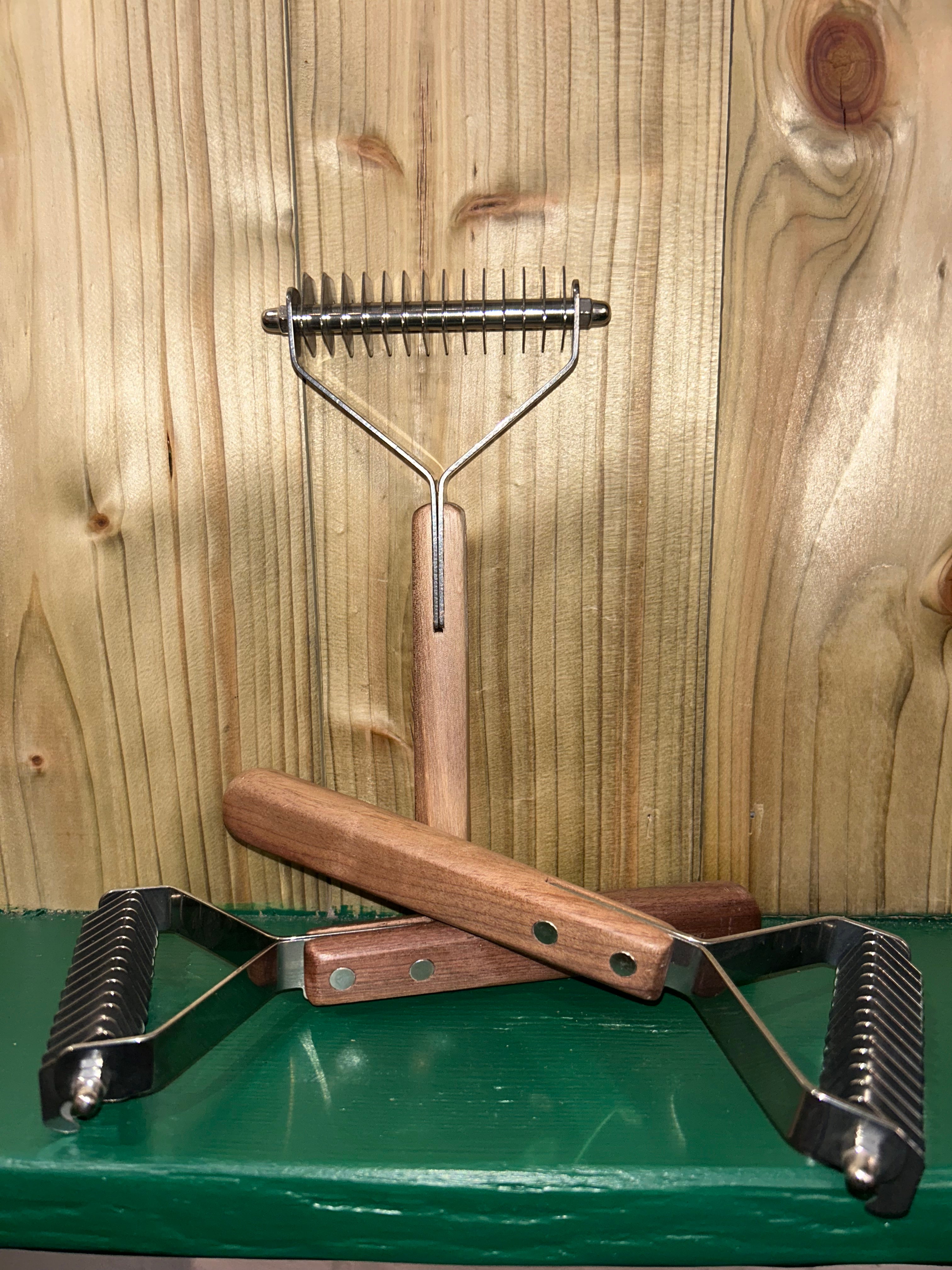 AIDIYA Coat King Rake 14-Blade
