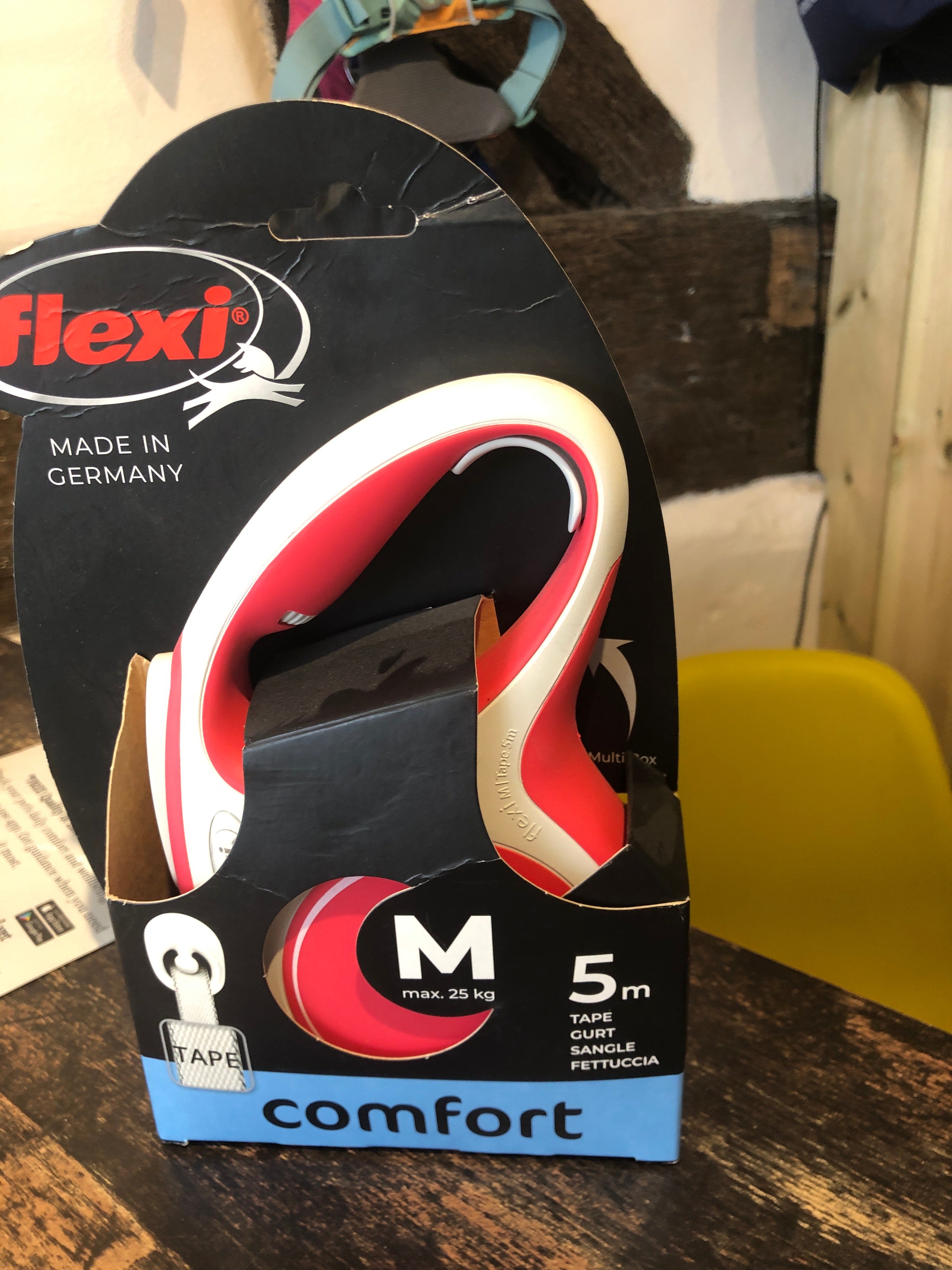 Flexi New Comfort Tape Retractable Dog Lead